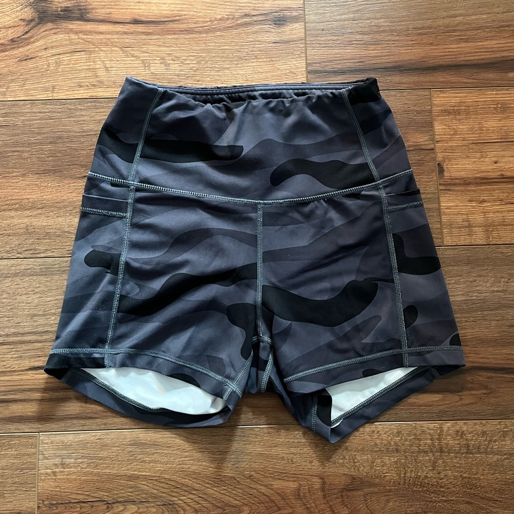 Ethos camo shorts